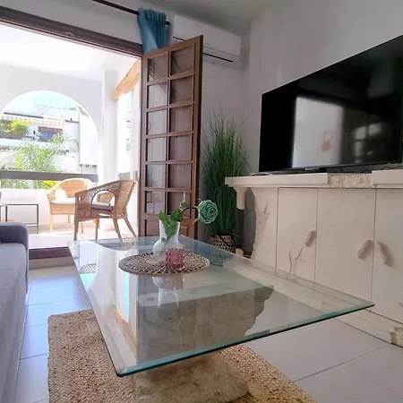 Spanish Oasis Lejlighed